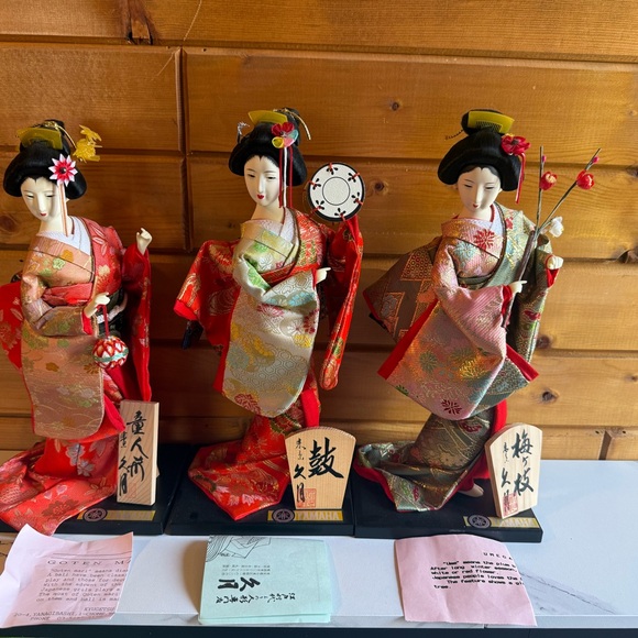 Set of Three Japanese Geisha Dolls in Red and Pink Kimono